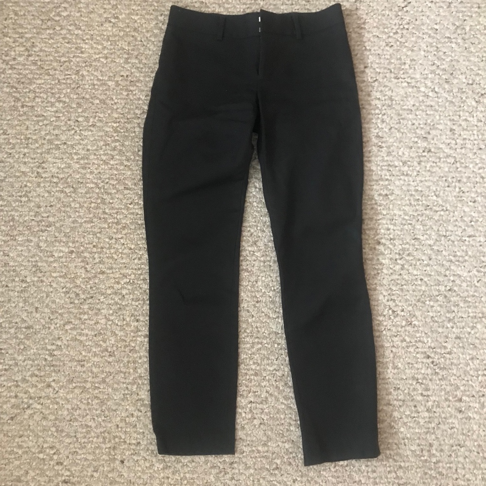 Club Monaco black Crop Pant, size 00